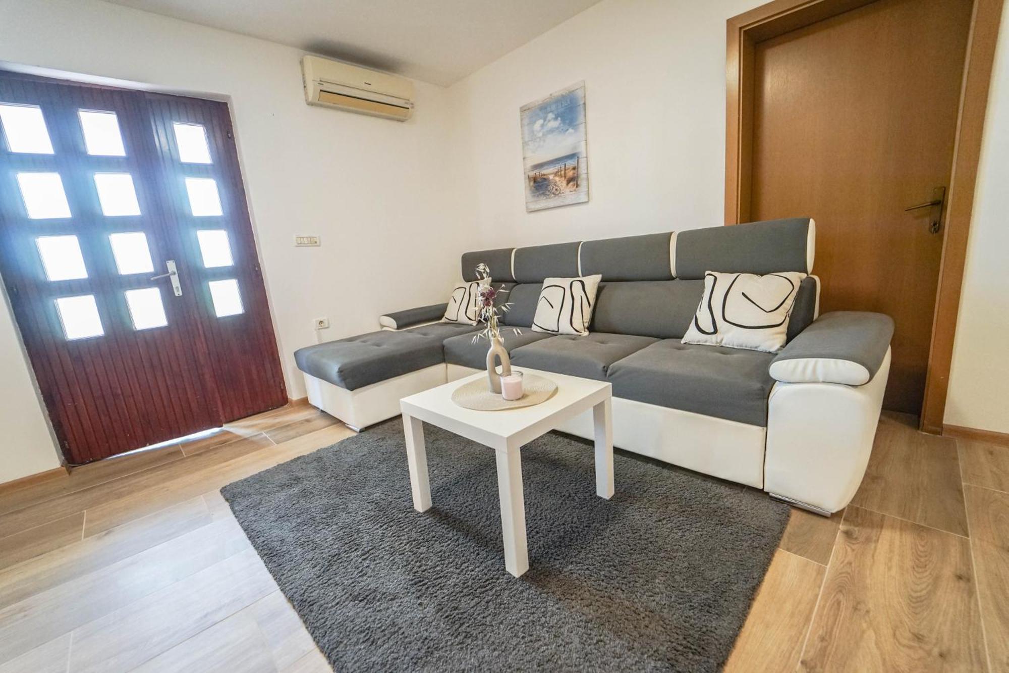 Apartment Moon Pobegi Exterior foto